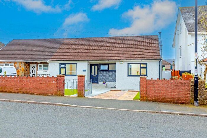 2 Bedroom Bungalow For Sale In High Street, Nelson, Treharris, CF46