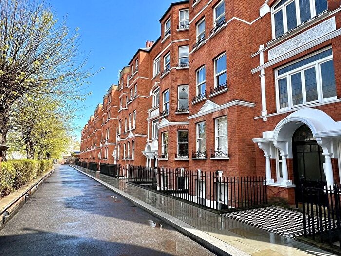 2 Bedroom Flat To Rent In Fulham Road, Fulham, SW6