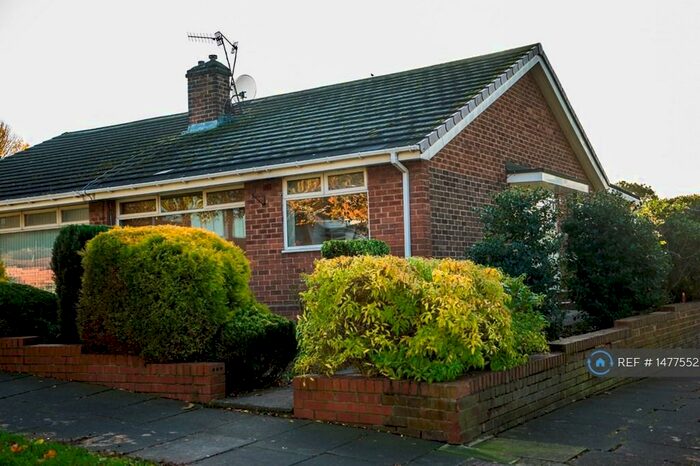 2 Bedroom Bungalow To Rent In Gleneagles Road, Gateshead, NE9