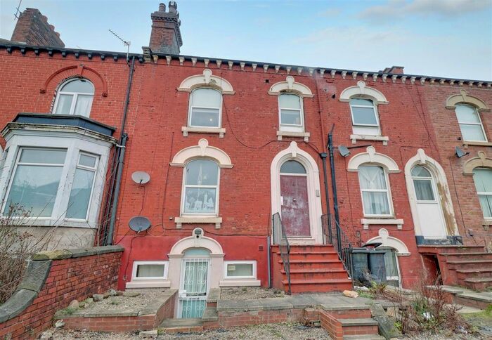 1 Bedroom Flat To Rent In Southfield Mount, Armley, Leeds LS12