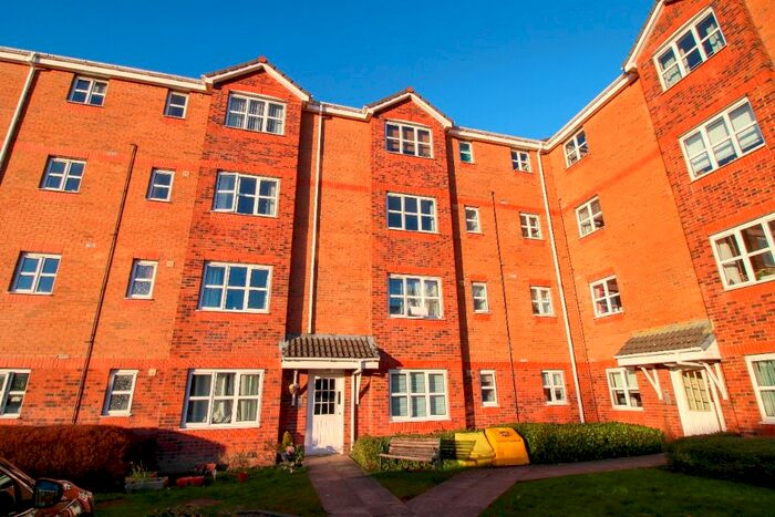 2 Bedroom Flat To Rent In Canavan Court, Falkirk, FK2