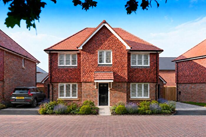 4 Bedroom Detached House For Sale In The Woodlands, Sayers Common, Hassocks, BN6