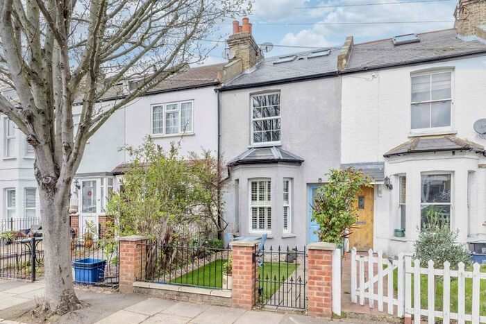 4 Bedroom Property To Rent In St. Georges Road, Richmond, TW9