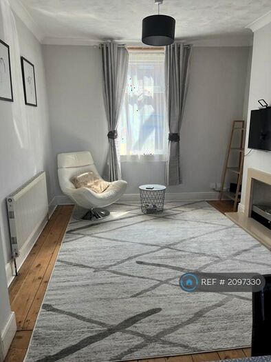 3 Bedroom Terraced House To Rent In Victor Street, Exeter, EX1