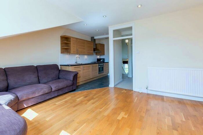 1 Bedroom Flat To Rent In Gloucester Avenue, Primrose Hill, NW1