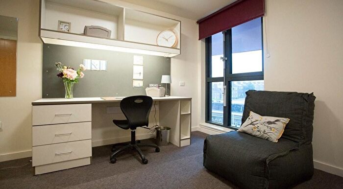 1 Bedroom Flat To Rent In Whitehall Mews, Whitehall Place, Aberdeen, AB25