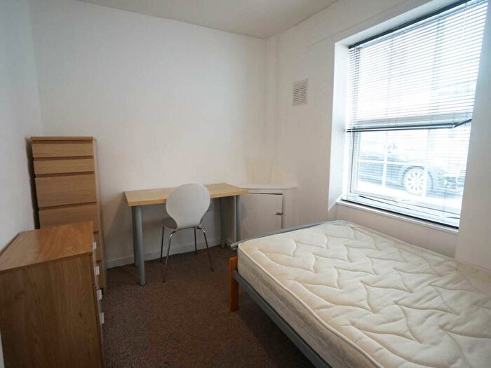 4 Bedroom House To Rent In Albert Street, Bangor, LL57