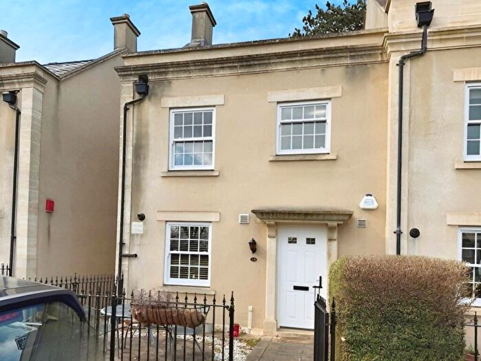 3 Bedroom End Of Terrace House To Rent In Thomas Way, Stapleton, Bristol, BS16