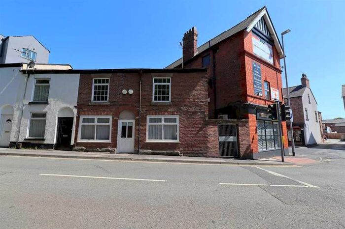 1 Bedroom Flat To Rent In 84a King Edward Street, Macclesfield, Cheshire, SK10