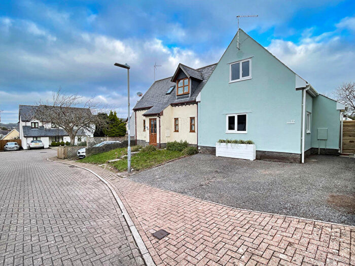 2 Bedroom Semi-Detached House For Sale In Primrose Close, Cowbridge, The Vale Of Glamorgan, CF71