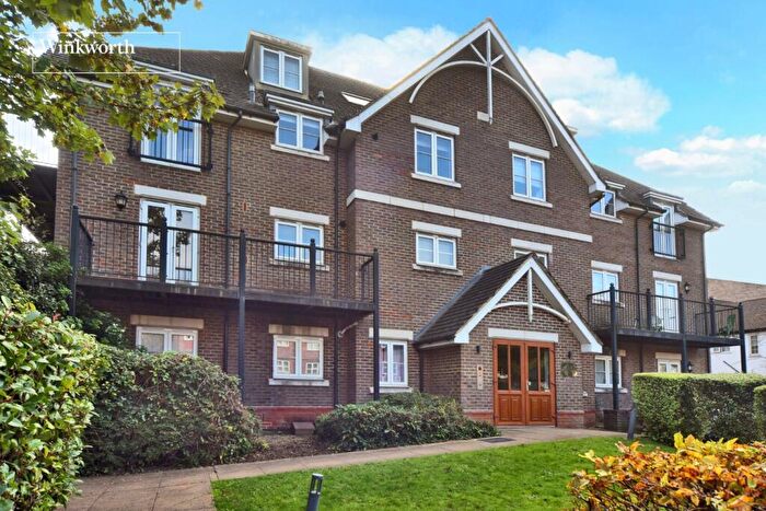 2 Bedroom Apartment For Sale In Victoria Court, Mulgrave Road, Sutton, SM2