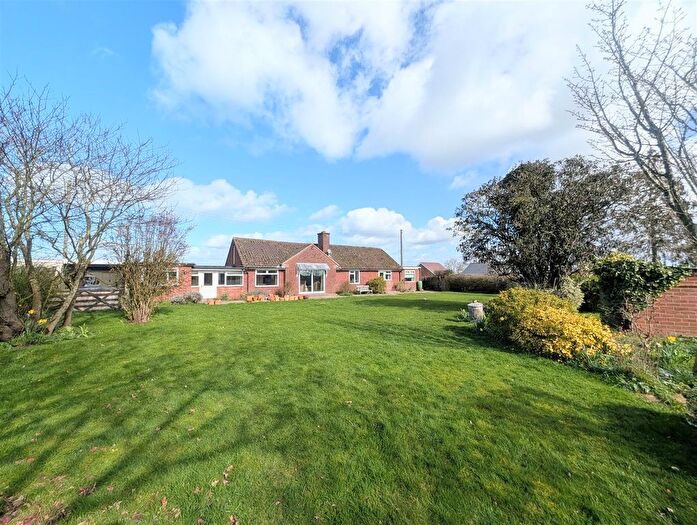 4 Bedroom Detached Bungalow For Sale In Portway, Burghill, Hereford, HR4