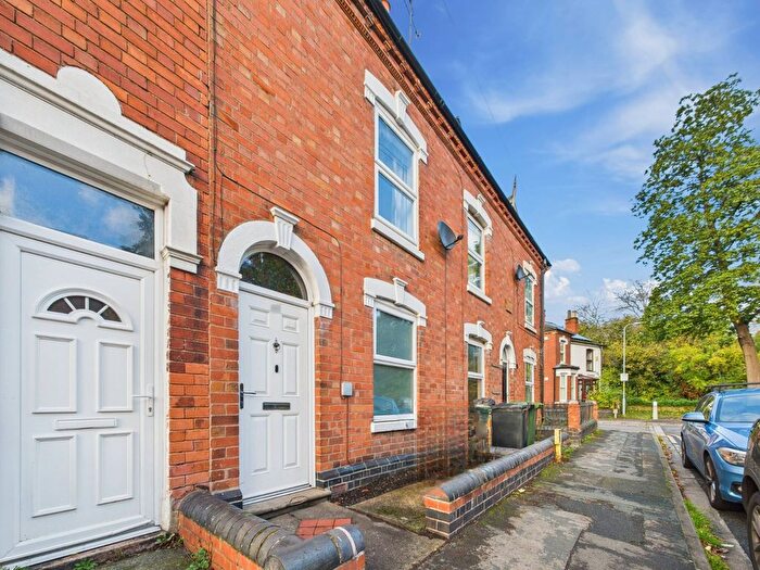 3 Bedroom Terraced House For Sale In Southfield Street, Worcester, Worcestershire, WR1