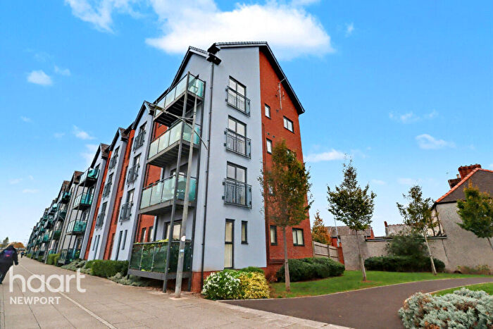2 Bedroom Flat For Sale In Baroque Court, Newport, NP19