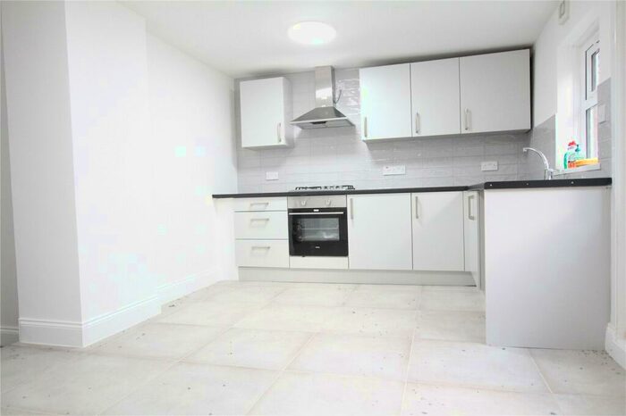 3 Bedroom House To Rent In Stevenage House, East Ham, London, E6