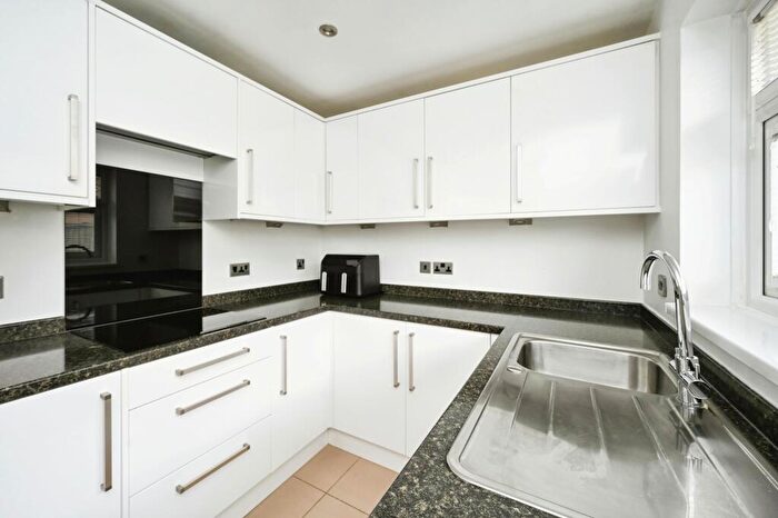 2 Bedroom Bungalow For Sale In Lytham Road, Kirkby-in-Ashfield, Nottingham, Nottinghamshire, NG17