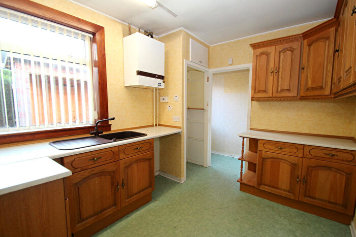 3 Bedroom End Of Terrace House For Sale In Dell Road, Inverness, IV2