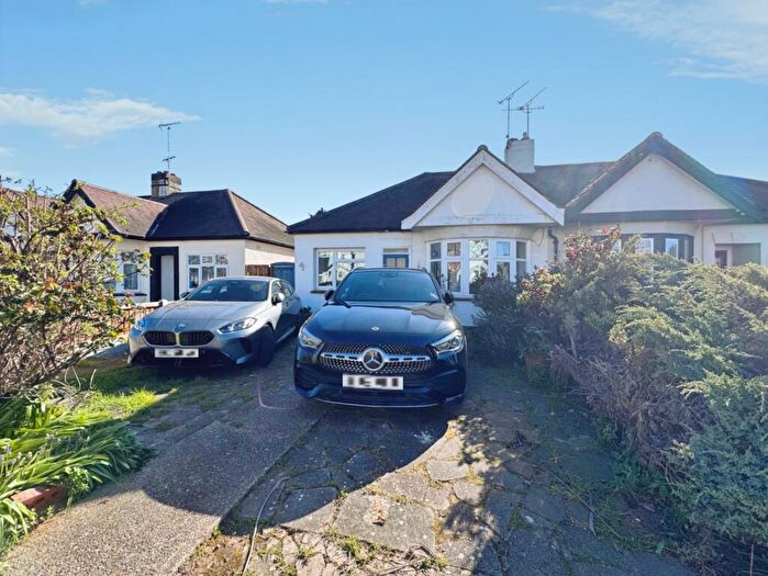 2 Bedroom Semi-Detached Bungalow To Rent In Aragon Close, Southend-On-Sea, SS2