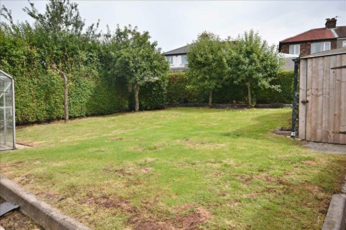 2 Bedroom Detached Bungalow To Rent In Blackburn Road, Chorley, PR6