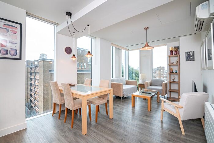 2 Bedroom Flat To Rent In Union Street, London, SE1