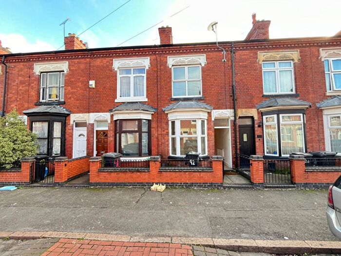 3 Bedroom Terraced House To Rent In Cranmer Street, Leicester, LE3