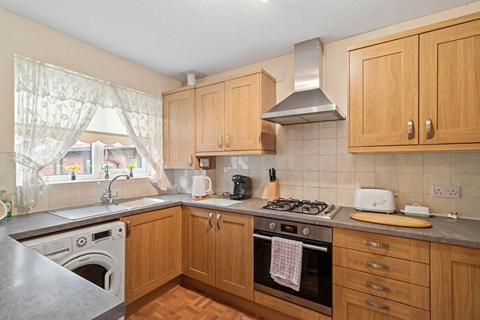 2 Bedroom Flat For Sale In Foxdale Court, Appleton, WA4