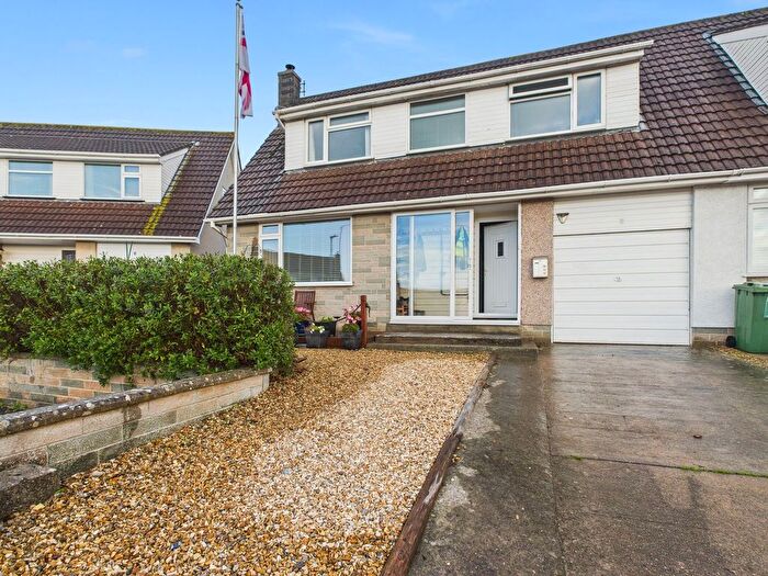 3 Bedroom Semi Detached House For Sale In Whitegate Close, Bleadon Village, Weston-Super-Mare, BS24