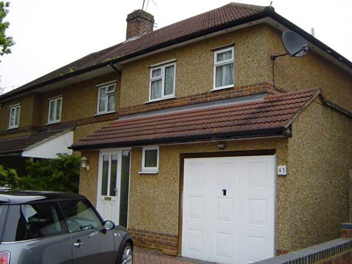 4 Bedroom House To Rent In Wellfield Road, Hatfield, Hertfordshire, AL10