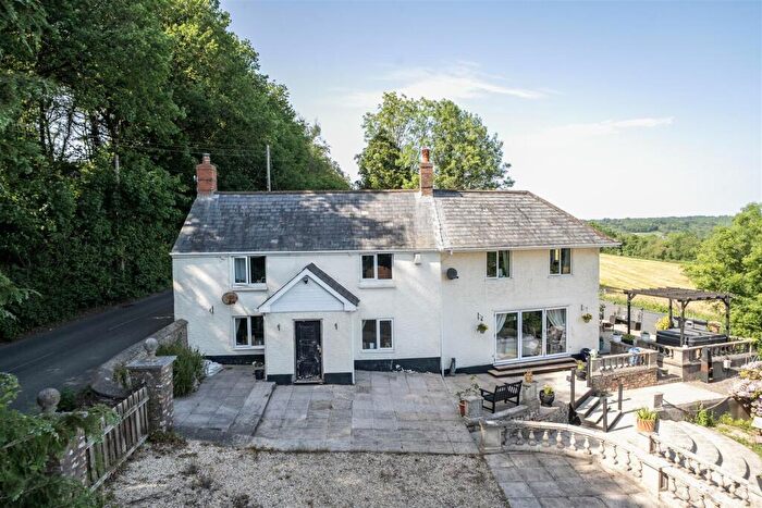 5 Bedroom Detached House For Sale In Hemyock, Cullompton, EX15