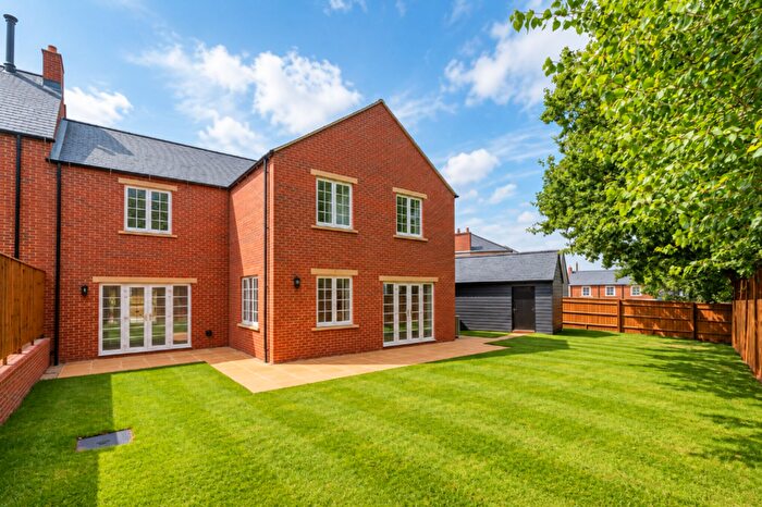4 Bedroom Semi-Detached House For Sale In Stour View, Sibford Ferris, OX15