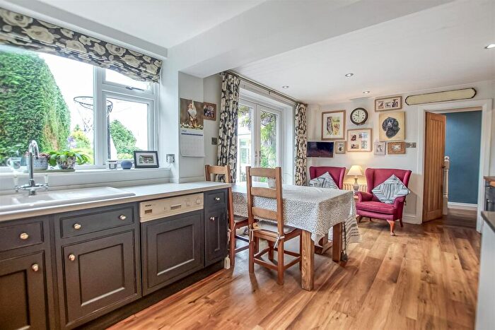 5 Bedroom Semi-Detached House For Sale In Front Street, Ingleton, Darlington, DL2
