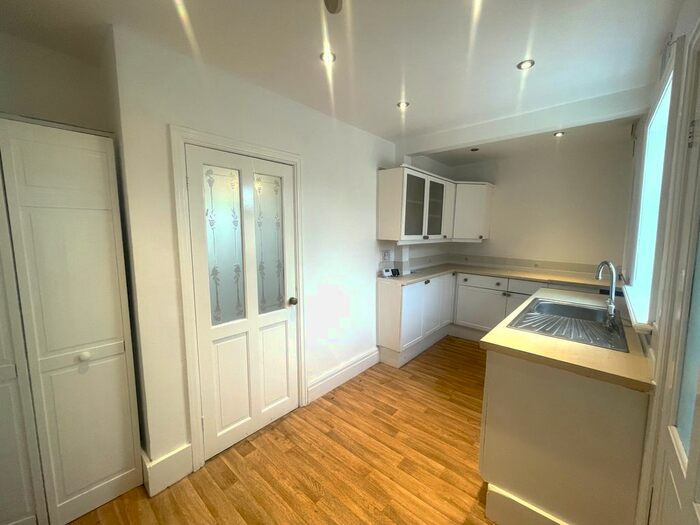 2 Bedroom End Of Terrace House To Rent In Warley Road, Blackpool, FY2