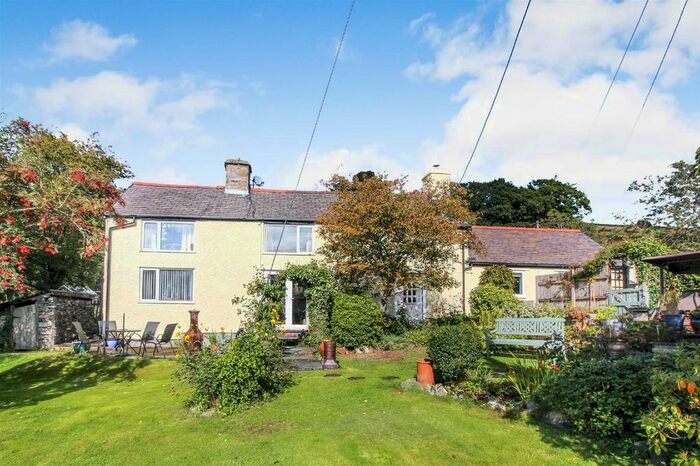 2 Bedroom Cottage For Sale In Bwthyn, Tregeiriog, Nr Llangollen, LL20
