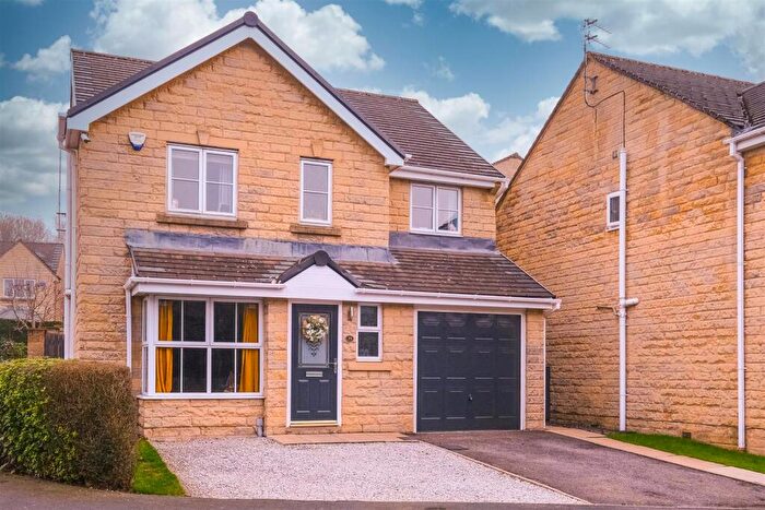 4 Bedroom Detached House For Sale In Prospect Way Brighouse, HD6