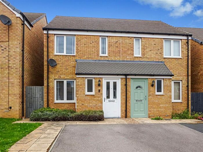 2 Bedroom Semi Detached House To Rent In Green Crescent, Desborough, Kettering, NN14