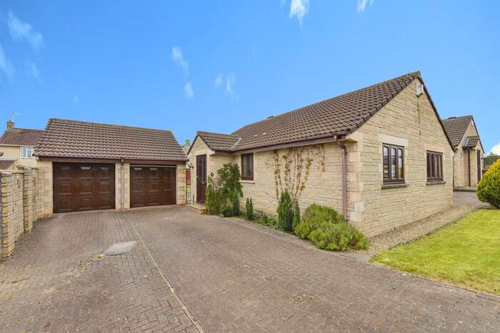2 Bedroom Detached Bungalow For Sale In Springfield, Norton St. Philip, Bath, BA2