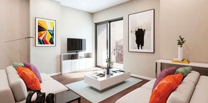3 Bedroom Apartment For Sale In Chapel Street, Manchester, M3