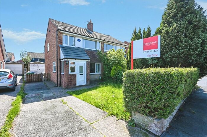 3 Bedroom Semi Detached House For Sale In Lingley Road, Great Sankey, Warrington, Cheshire, WA5