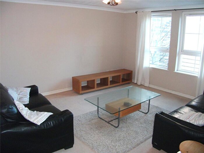 1 Bedroom Flat To Rent In Mitchell Street, Edinburgh, EH6