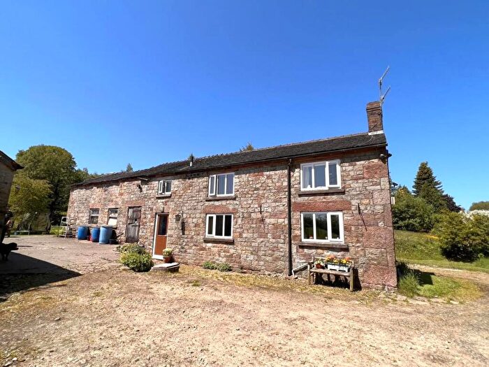 4 Bedroom Detached House For Sale In Brook Farm, Rushton Spencer, Macclesfield, SK11