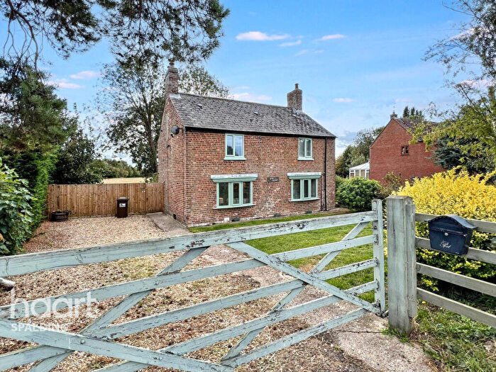 3 Bedroom Detached House For Sale In Drove Road, Shepeau Stow, PE12