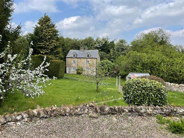 3 Bedroom Cottage For Sale In Castlett Street, Guiting Power, Cheltenham, GL54