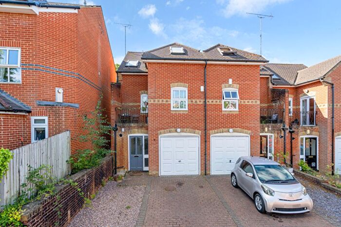 3 Bedroom End Of Terrace House To Rent In Long Hill Road, Ascot, Berkshire, SL5