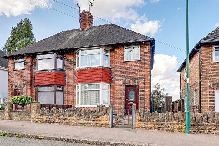 3 Bedroom Semi-detached House For Sale In Salcombe Road, Basford, Nottinghamshire, NG5