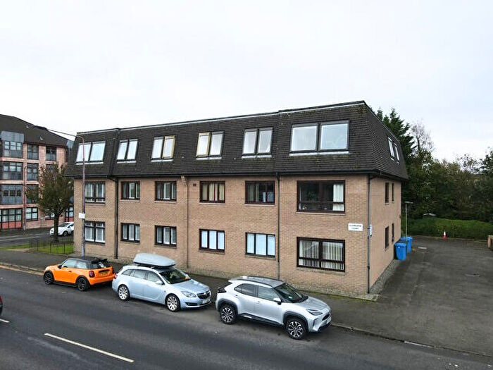 2 Bedroom Flat For Sale In A Glenborne Court, West King Street, Helensburgh, G84
