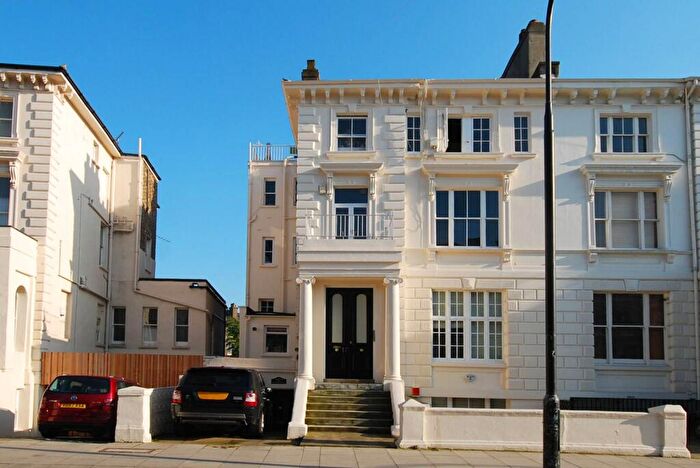 4 Bedroom Flat To Rent In Buckland Crescent, Hampstead, London, NW3