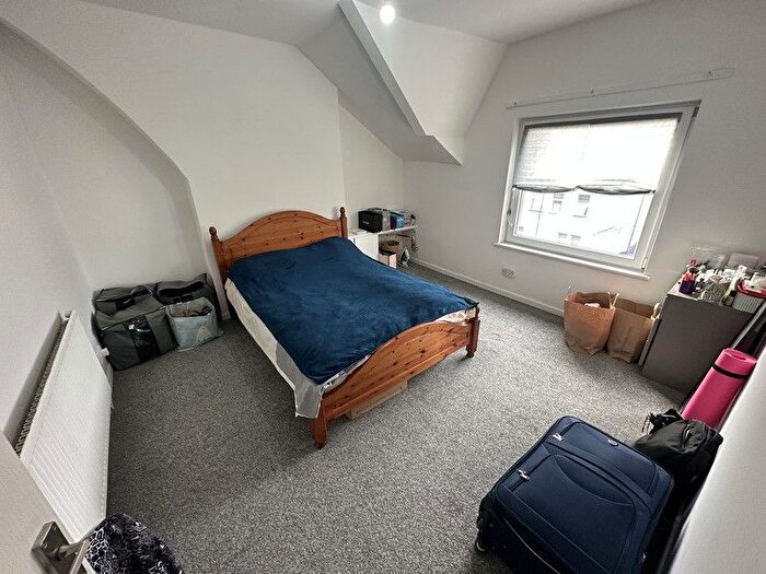 1 Bedroom Flat To Rent In Flat, Clare Street, CF11