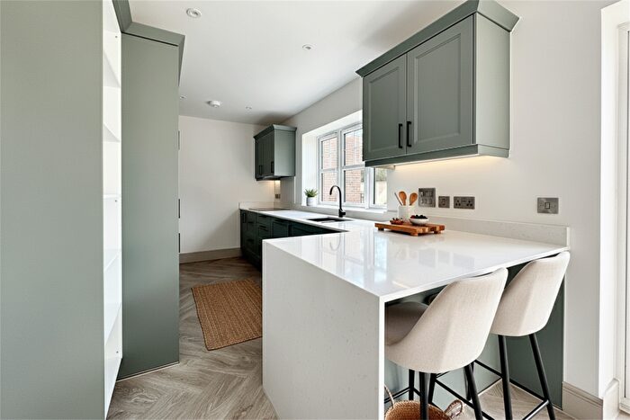 4 Bedroom Detached House For Sale In St Leonards, BH24