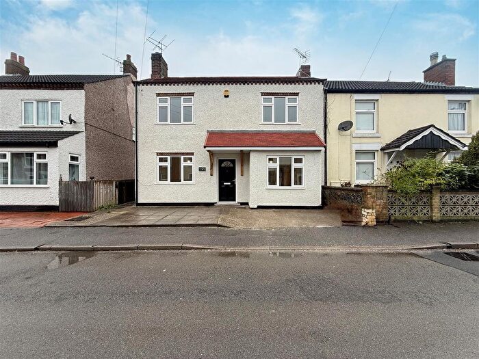 3 Bedroom Property To Rent In Wright Street, Codnor, Ripley, DE5