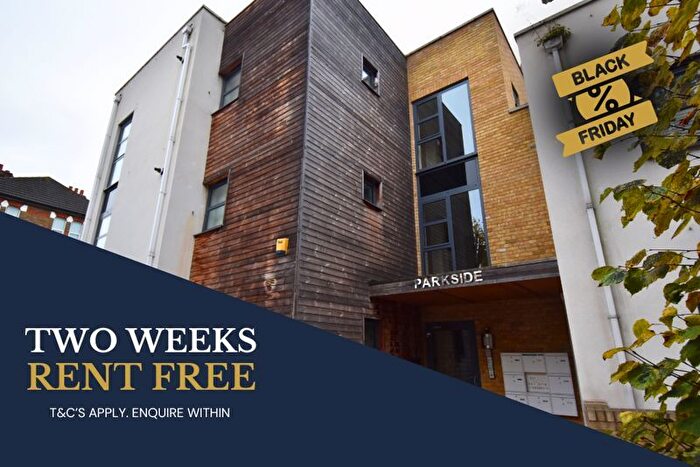 1 Bedroom Flat To Rent In Parkside Apartments, Newlands Park, SE26